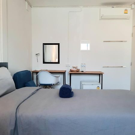 バンコク都 Pingplalee Female House Bed & Breakfast エクステリア 写真