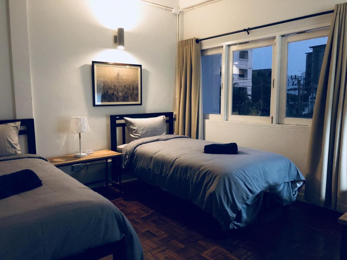 バンコク都 Pingplalee Female House Bed & Breakfast エクステリア 写真