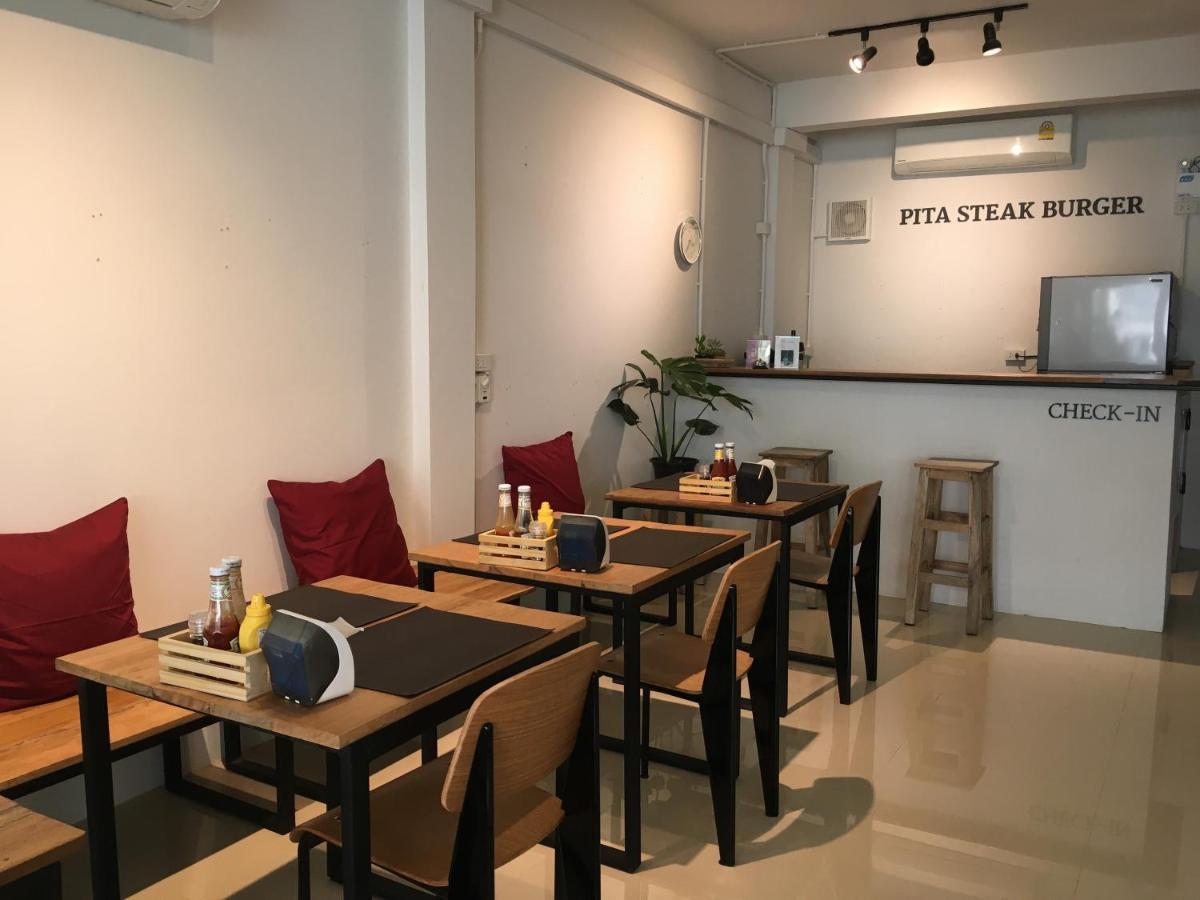 バンコク都 Pingplalee Female House Bed & Breakfast エクステリア 写真