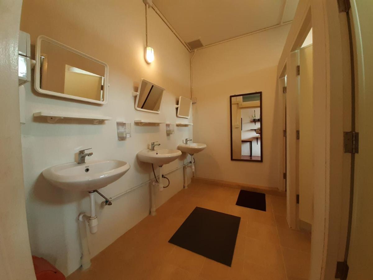 バンコク都 Pingplalee Female House Bed & Breakfast エクステリア 写真