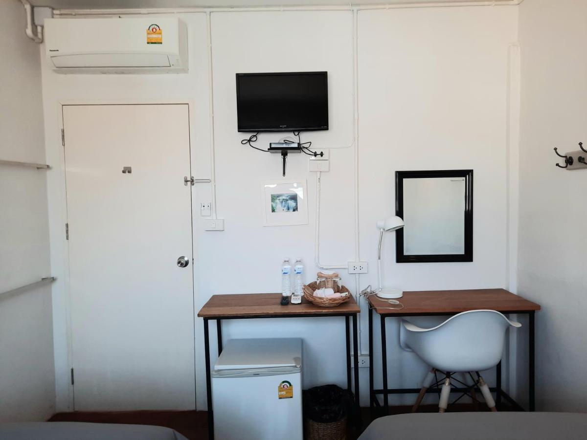 バンコク都 Pingplalee Female House Bed & Breakfast エクステリア 写真