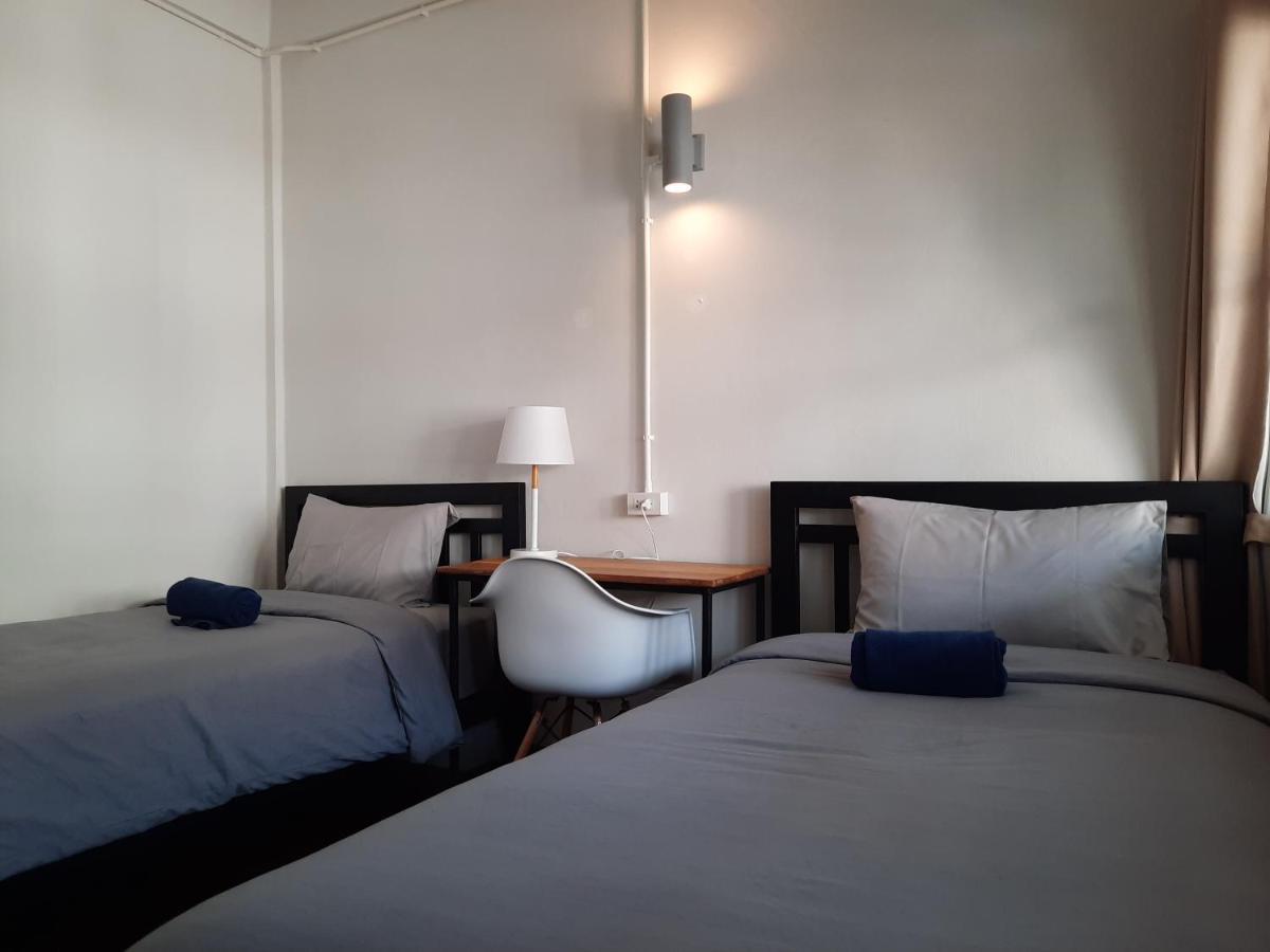 バンコク都 Pingplalee Female House Bed & Breakfast エクステリア 写真
