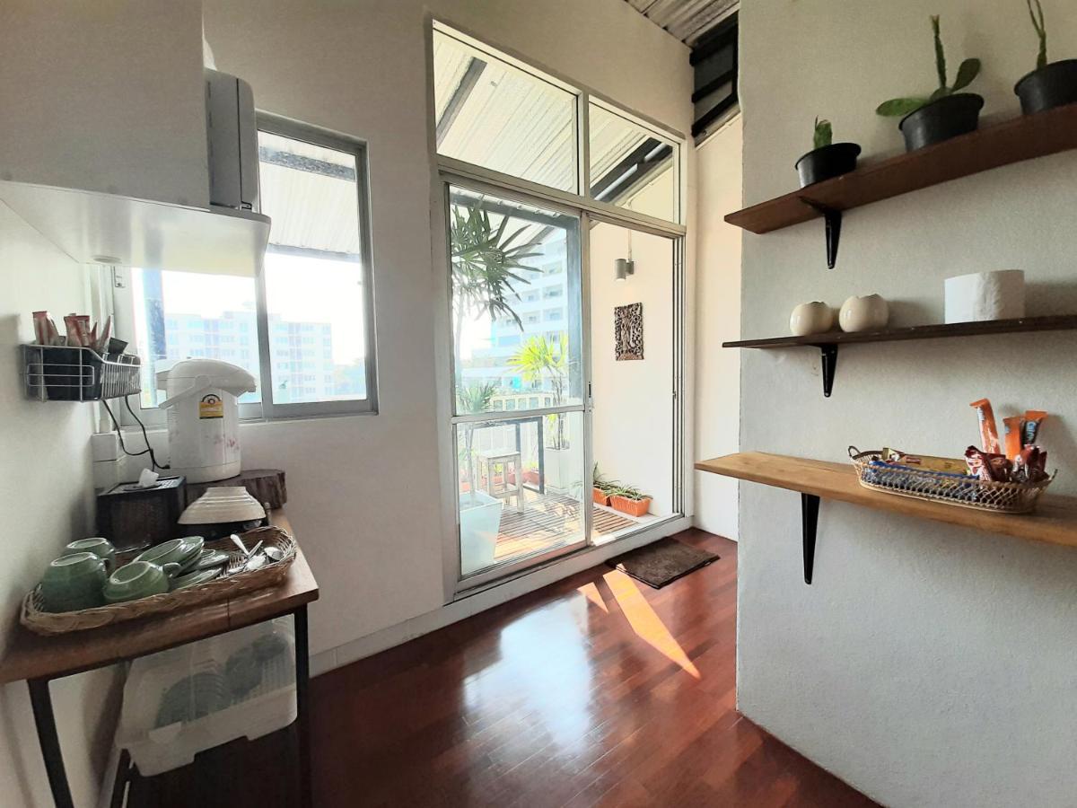 バンコク都 Pingplalee Female House Bed & Breakfast エクステリア 写真